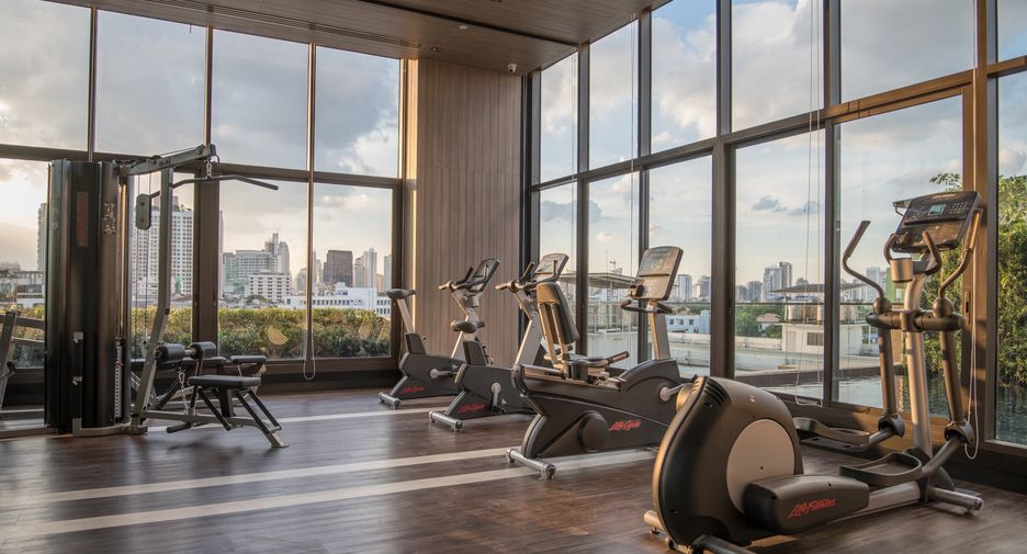 Condo en alquiler y en venta de 1 habitaciones en Khlong Toei, Bangkok