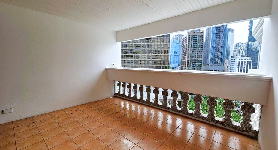 Wohnung zur Miete mit 3 Zimmer in Khlong Toei, Bangkok