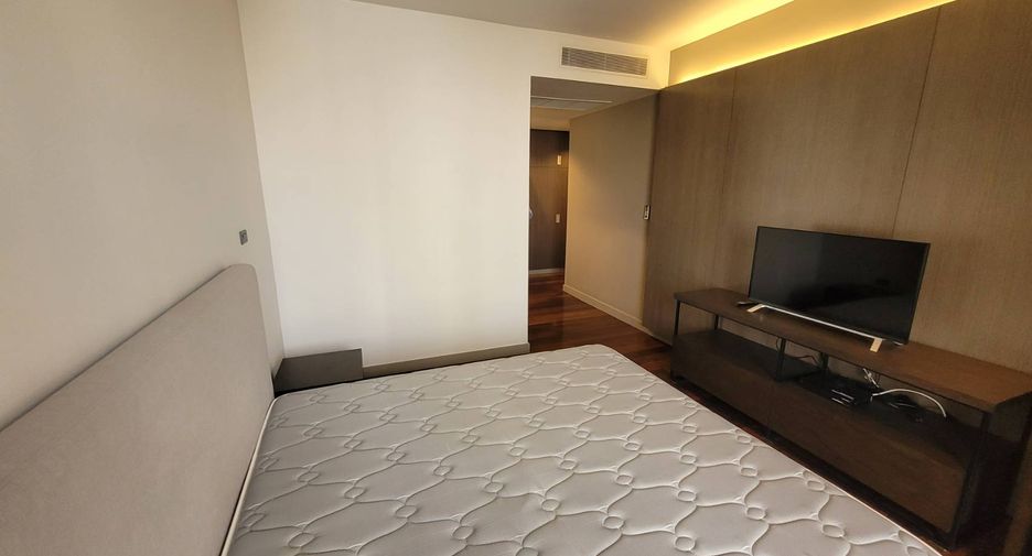 Wohnung zur Miete mit 3 Zimmer in Khlong Toei, Bangkok