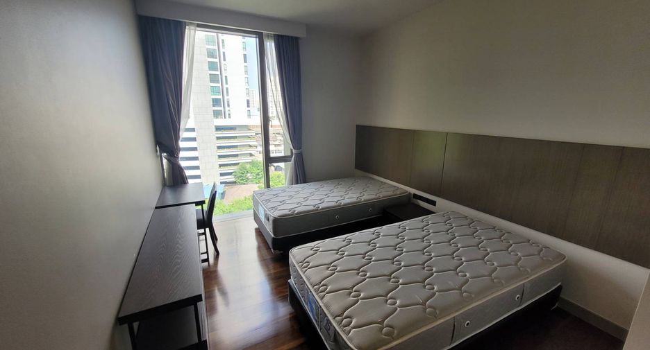 Wohnung zur Miete mit 3 Zimmer in Khlong Toei, Bangkok