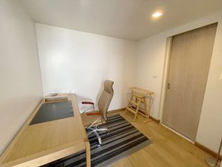 For rent and for sale 1 bed condo in Watthana, Bangkok