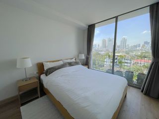 For rent and for sale 1 bed condo in Watthana, Bangkok