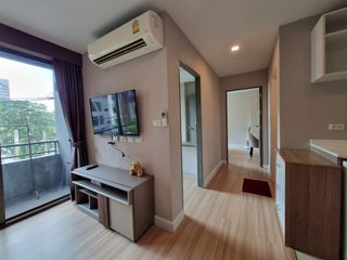 Condo en venta de 2 habitaciones en Huai Khwang, Bangkok