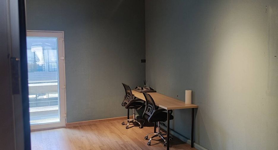 Local comercial en alquiler de 6 habitaciones en Watthana, Bangkok