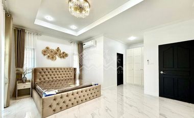 Haus zum Kauf mit 3 Zimmer in Bang Lamung, Chonburi