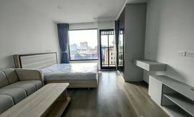 À vendre 1 chambre condo à Huai Khwang, Bangkok