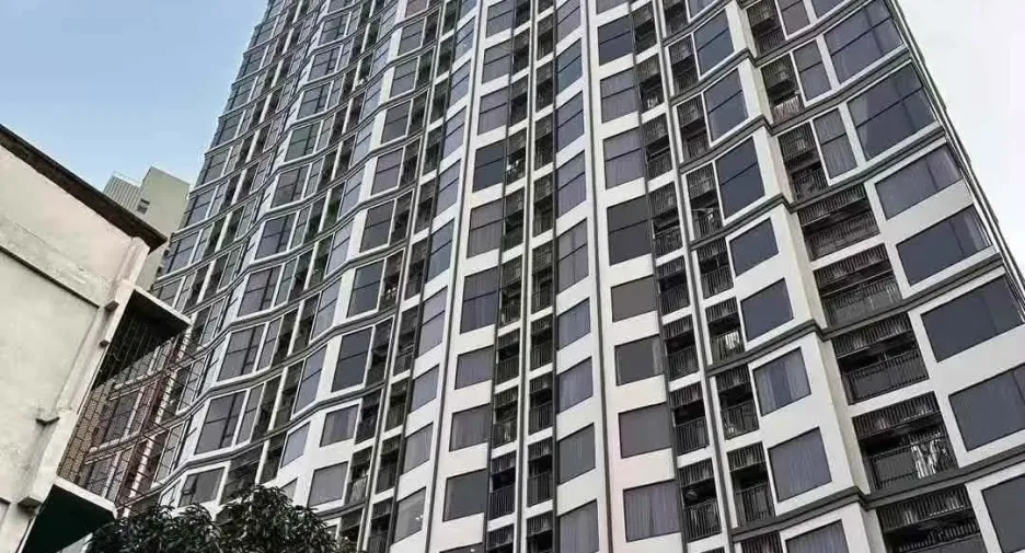 For sale 1 bed condo in Huai Khwang, Bangkok
