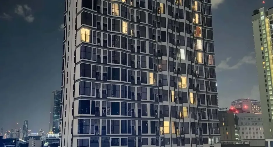 For sale 1 bed condo in Huai Khwang, Bangkok