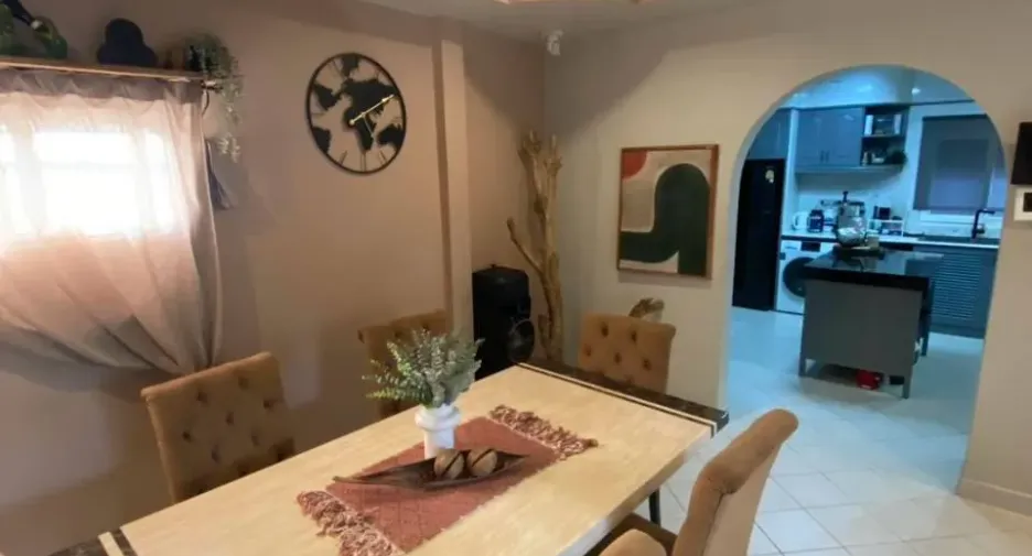出租 和 出售 4 卧室 独立屋 在 Bang Lamung, Chon Buri