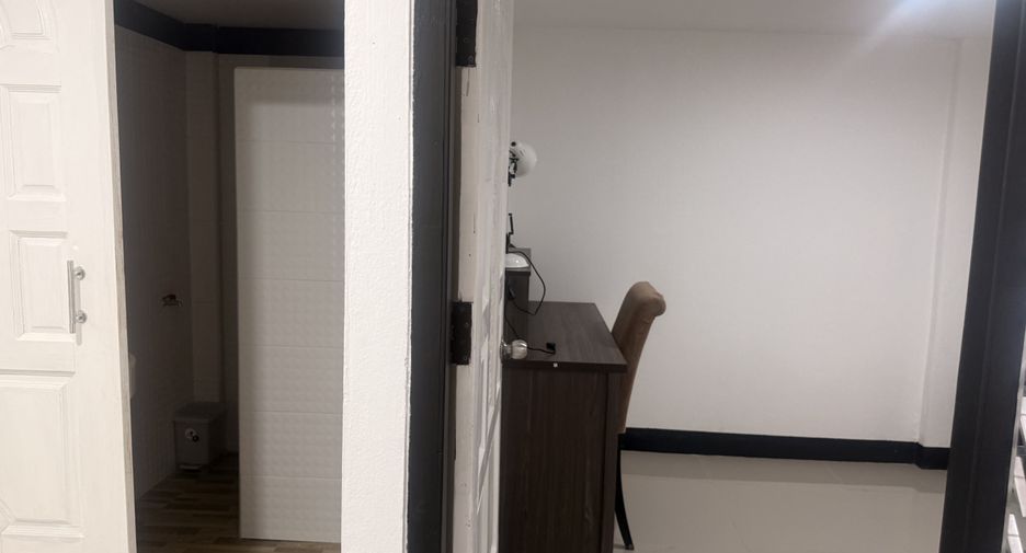 For rent 2 ベッドルーム townhouse in Mueang Chiang Mai, Chiang Mai