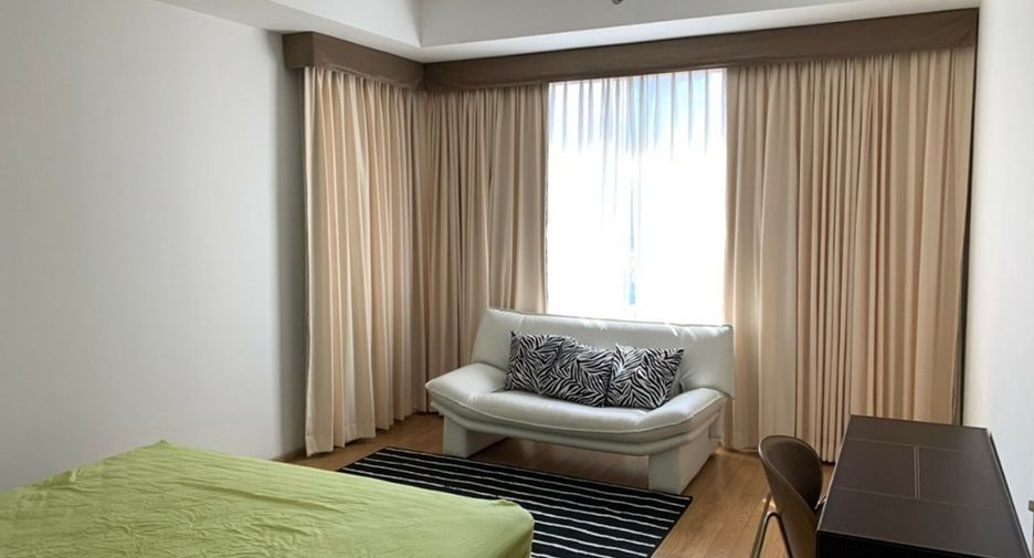 Condo en alquiler de 2 habitaciones en Pathum Wan, Bangkok
