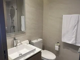 Аренда 2 спальни кондо в Пхукет Тощн, Пхукет