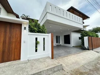 For rent 3 ベッドルーム house in Mueang Phuket, Phuket