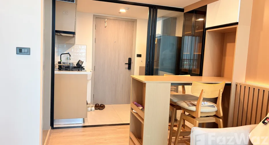 Condo en alquiler de 1 habitaciones en Bang Phlat, Bangkok