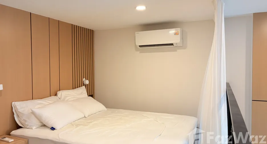 Condo en alquiler de 1 habitaciones en Bang Phlat, Bangkok