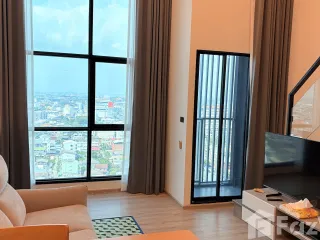 Condo en alquiler de 1 habitaciones en Bang Phlat, Bangkok