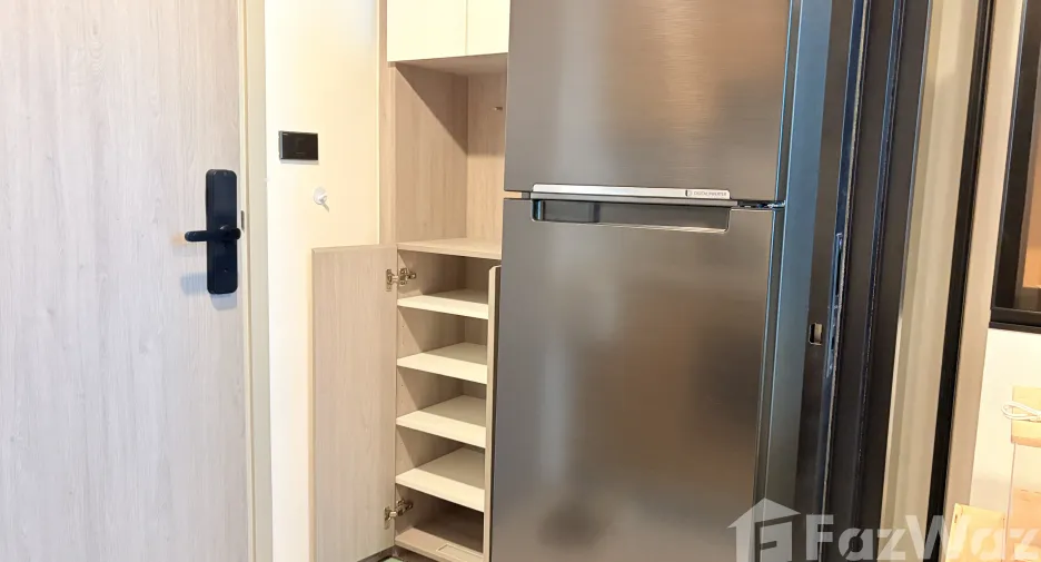 Condo en alquiler de 1 habitaciones en Bang Phlat, Bangkok