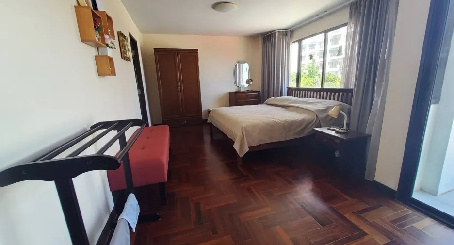 Casa adosada en venta de 3 habitaciones en Hua Hin, Prachuap Khiri Khan