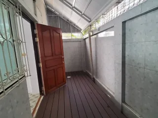 Casa adosada en venta de 3 habitaciones en Hua Hin, Prachuap Khiri Khan