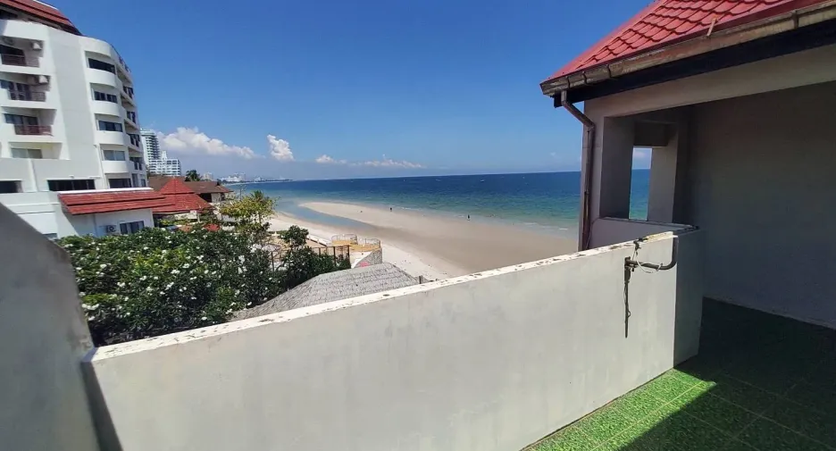 Casa adosada en venta de 3 habitaciones en Hua Hin, Prachuap Khiri Khan