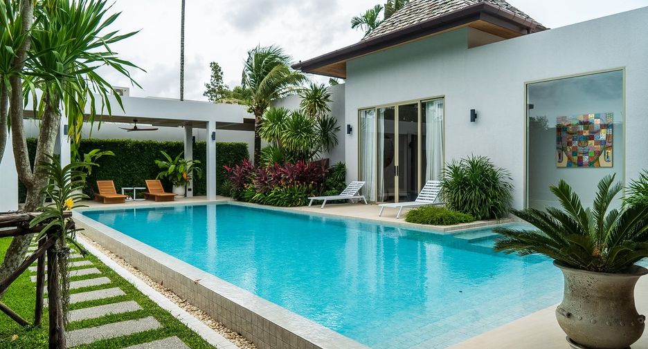 Villa en venta y en alquiler de 4 habitaciones en Thalang, Phuket