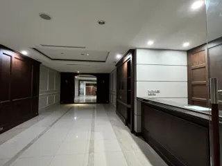 Oficina en alquiler en Watthana, Bangkok