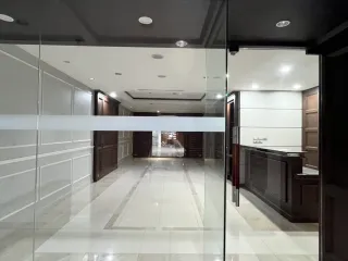 Oficina en alquiler en Watthana, Bangkok