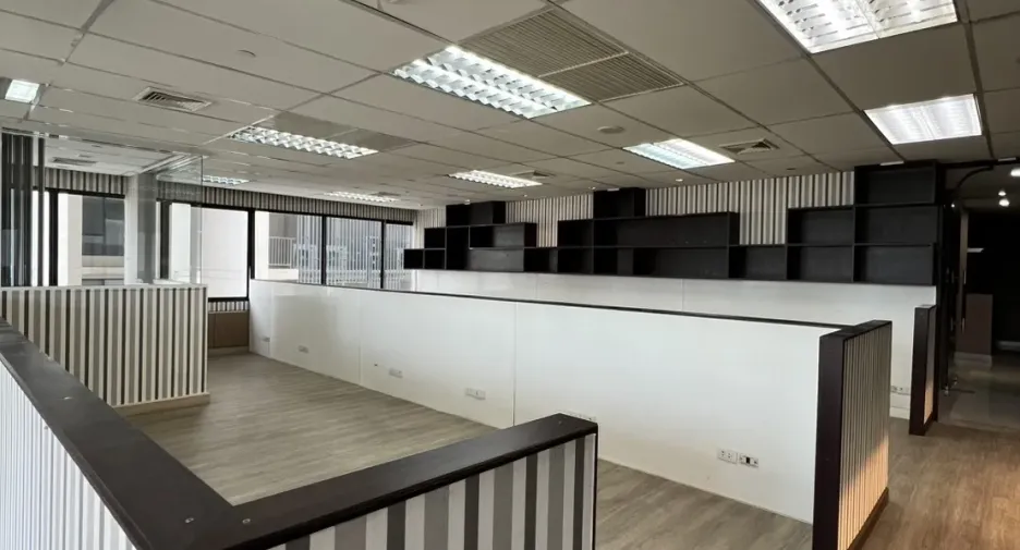 Oficina en alquiler en Watthana, Bangkok