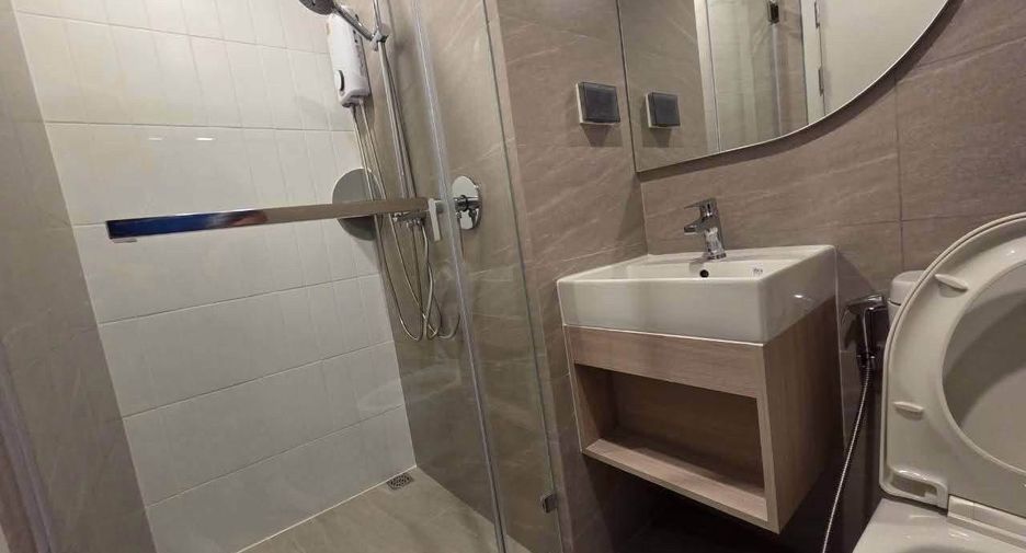 Condo en alquiler de estudio en Khlong San, Bangkok