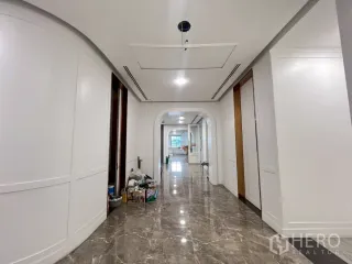 Local comercial en alquiler en Watthana, Bangkok