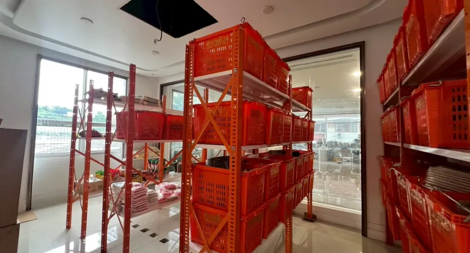 Local comercial en alquiler en Watthana, Bangkok