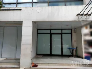 Local comercial en alquiler en Watthana, Bangkok