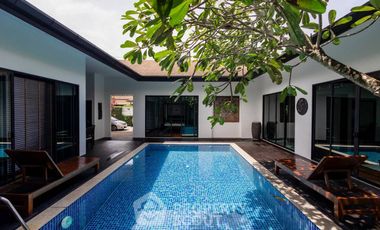Villa en alquiler y en venta de 3 habitaciones en Thalang, Phuket