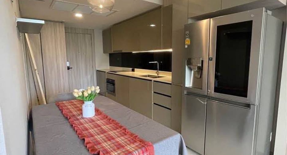 Condo en alquiler y en venta de 2 habitaciones en Watthana, Bangkok