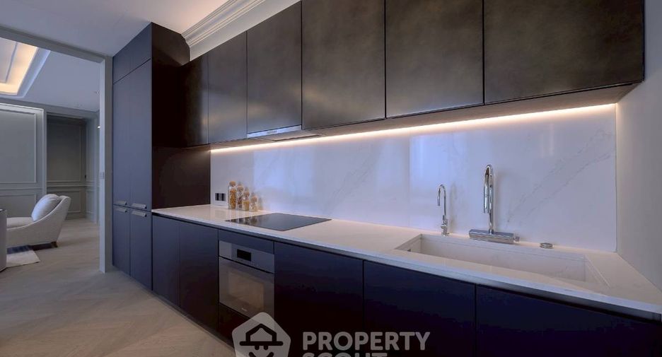 For sale 2 bedrooms condo in Sathon, Bangkok