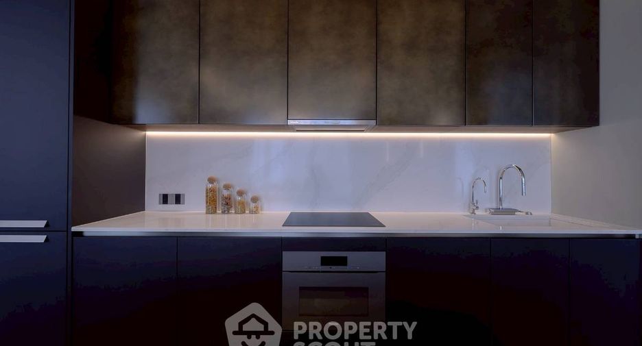 For sale 2 bedrooms condo in Sathon, Bangkok