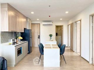 Condo en alquiler de 2 habitaciones en Ratchathewi, Bangkok