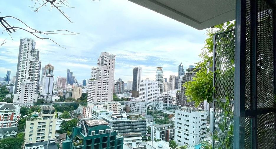 For rent 1 bed condo in Watthana, Bangkok