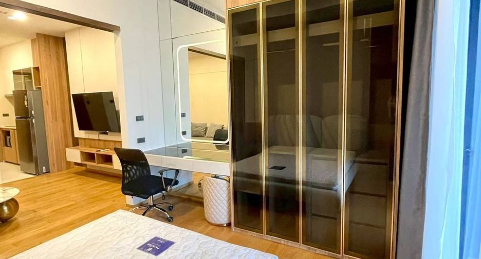 For rent 1 bed condo in Watthana, Bangkok