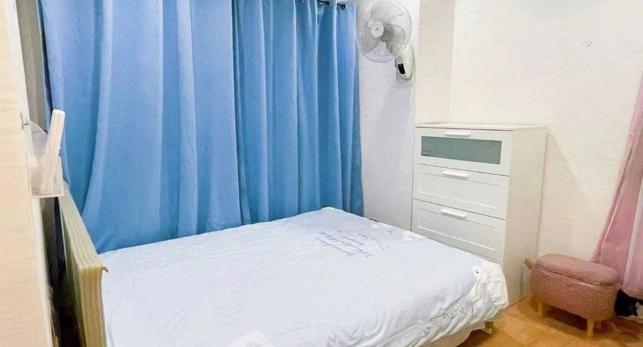 Wohnung zum Kauf mit 2 Zimmer in Huai Khwang, Bangkok