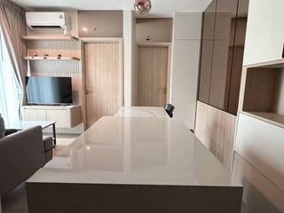 For rent and for sale 2 bedrooms condo in Huai Khwang, Bangkok