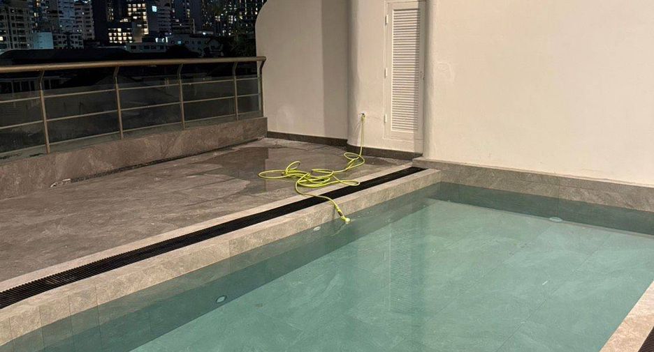 出租 和 出售 5 卧室 公寓 在 Khlong Toei, 曼谷