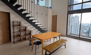 For sale 2 bedrooms condo in Khlong Toei, Bangkok