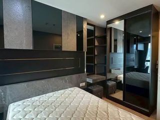 Condo en venta de 2 habitaciones en Bang Rak, Bangkok