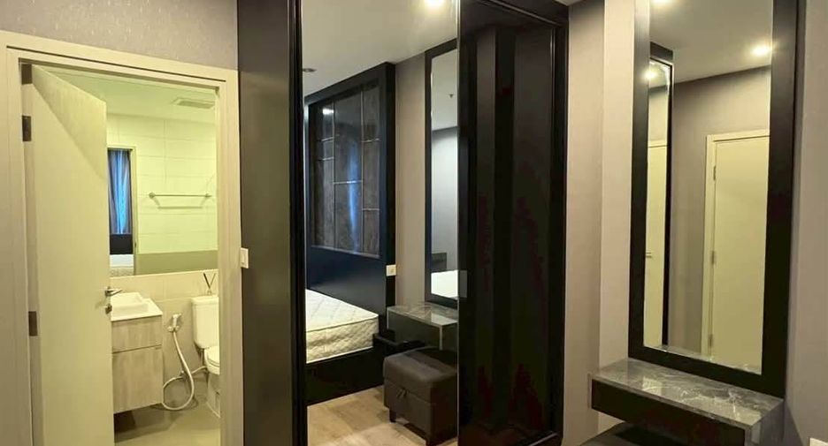 À vendre 2 chambres condo à Bang Rak, Bangkok