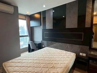 Condo en venta de 2 habitaciones en Bang Rak, Bangkok