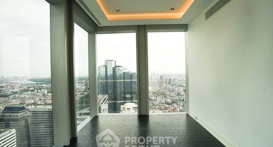 For sale 3 bedrooms condo in Sathon, Bangkok