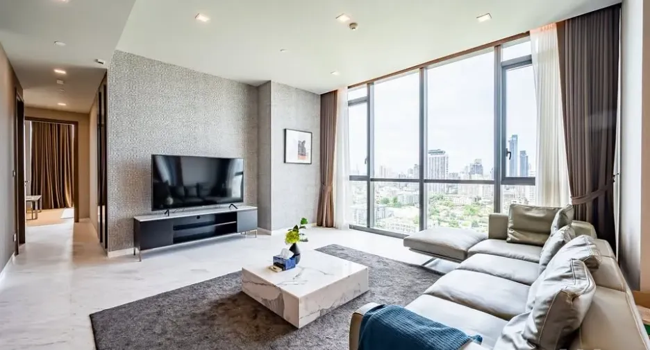 For rent 2 bedrooms condo in Watthana, Bangkok