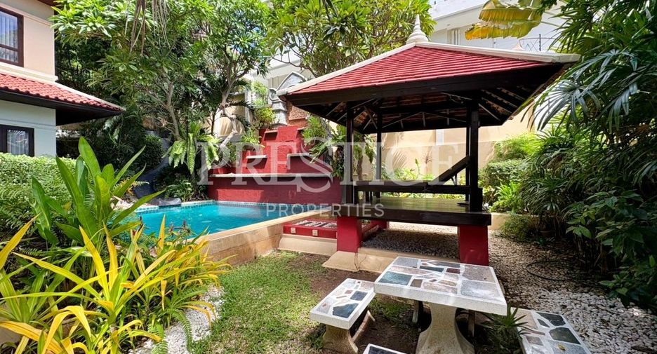 À vendre et à louer 3 chambres maison à Bang Lamung, Chonburi