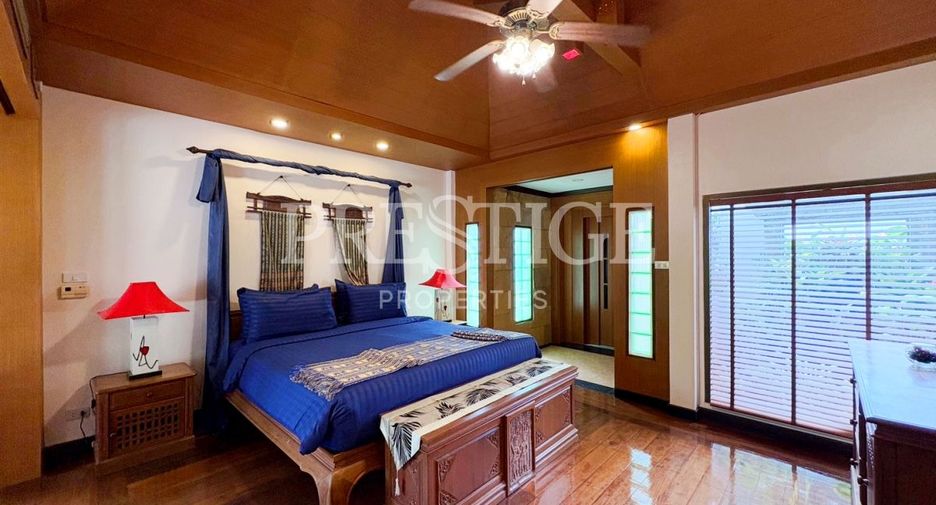 À vendre et à louer 3 chambres maison à Bang Lamung, Chonburi